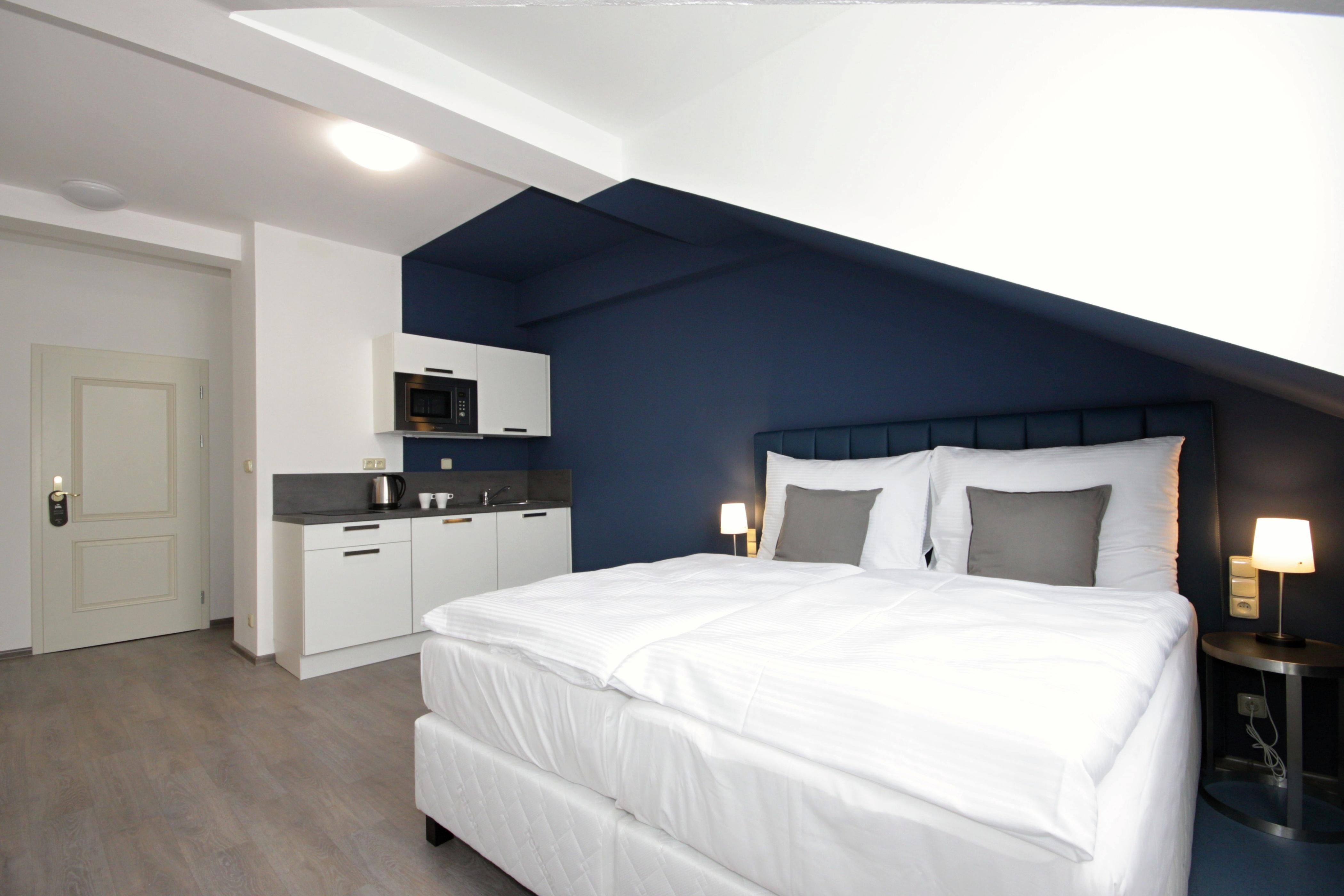 Hotell Alveo 4*